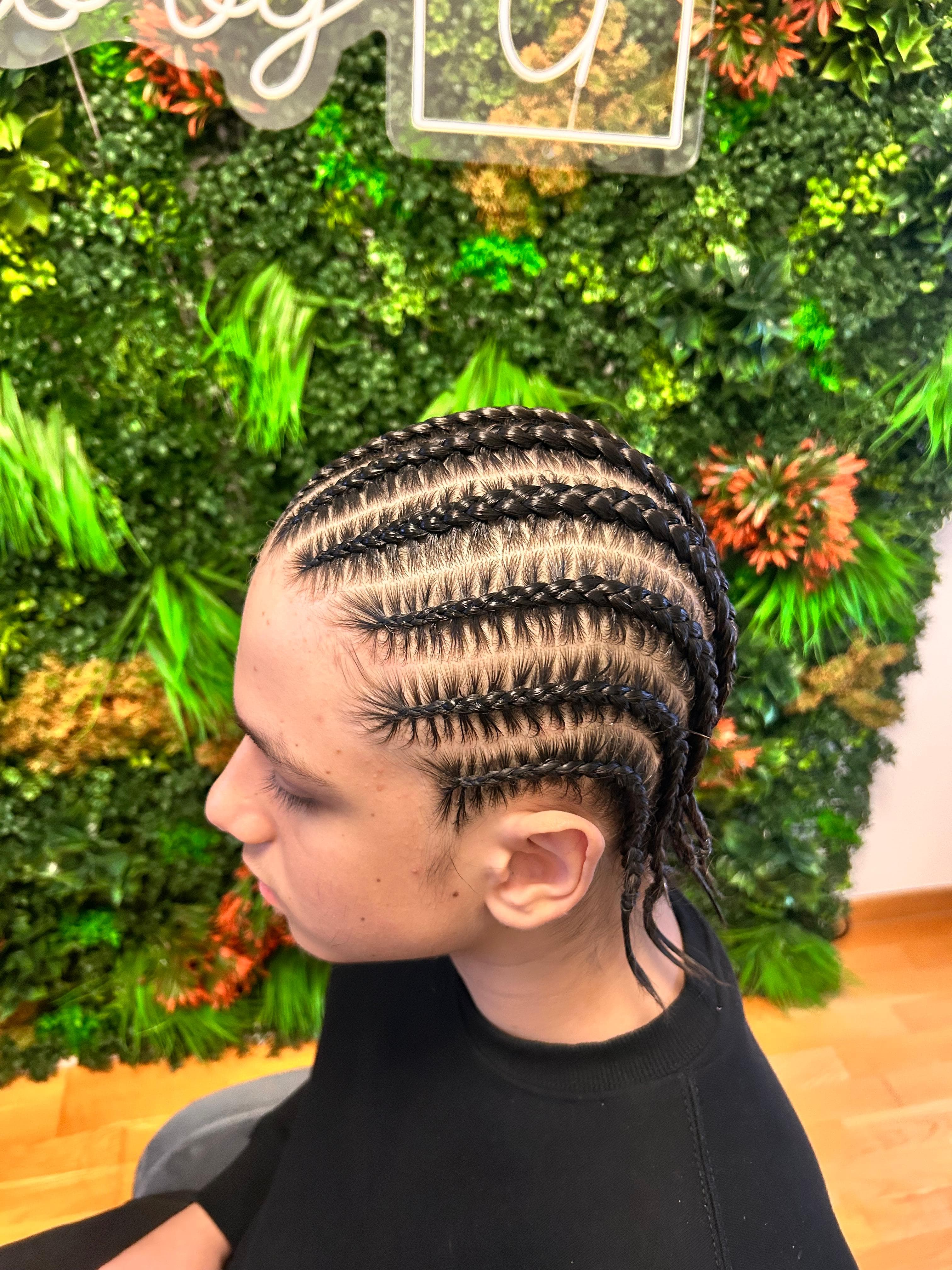 10 Cornrows impletite pe scalp in Bucuresti