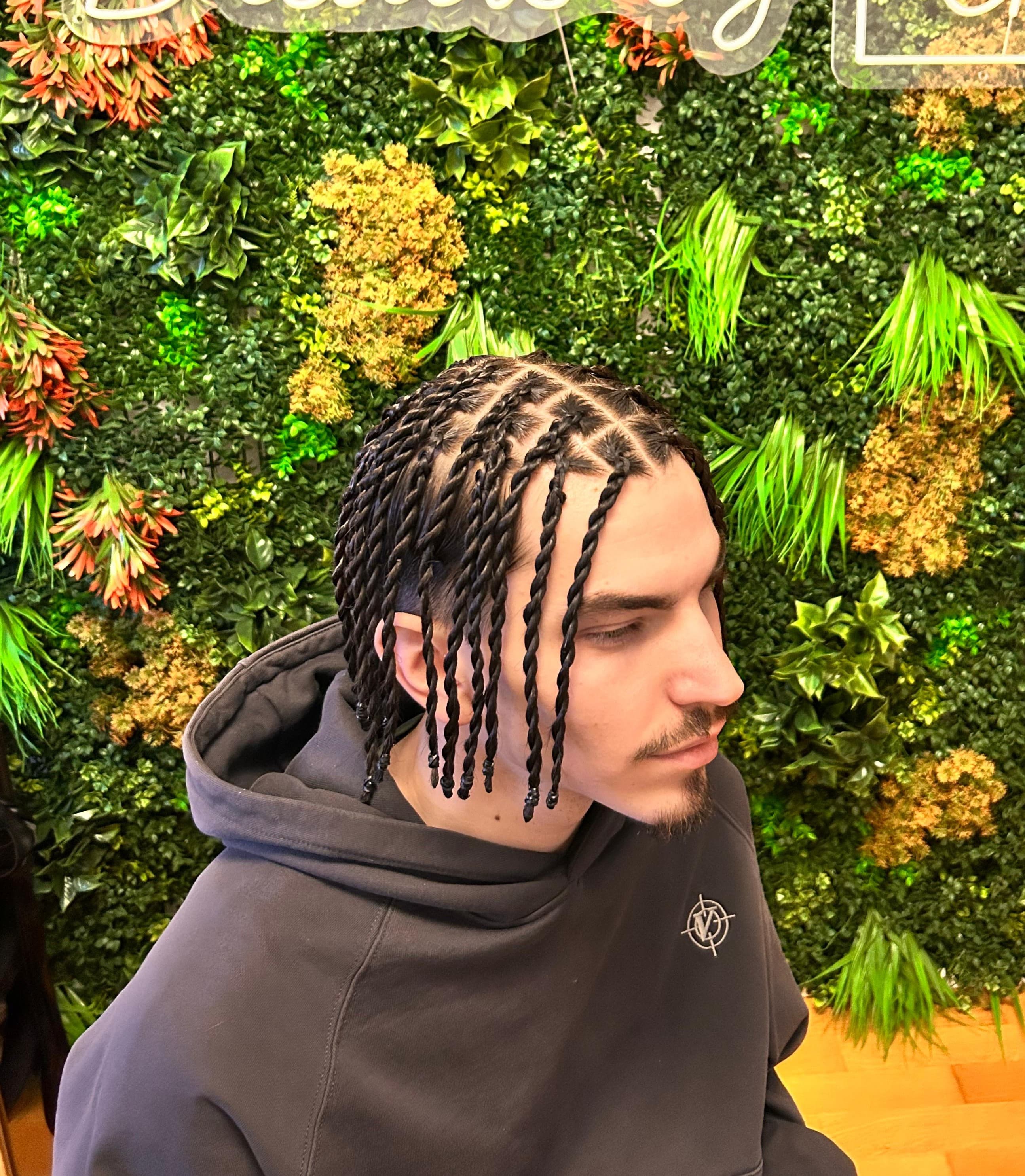 2 Strand Twist - codite afro moderne